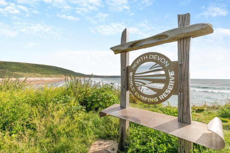 2 Rockham - Luxury Apartment At Byron Woolacombe, Only 4 Minute Walk To Woolacombe Beach! Exteriör bild